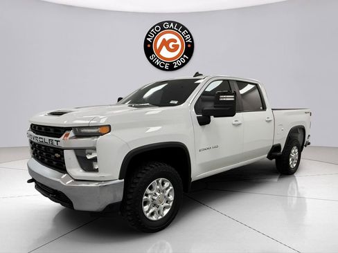 Used 2021 Chevrolet Silverado 2500 LT w/ Fleet Comfort Package image 3