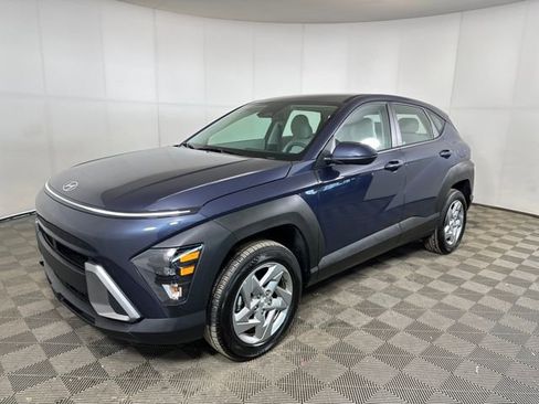 Used 2026 Hyundai Kona SE image 7
