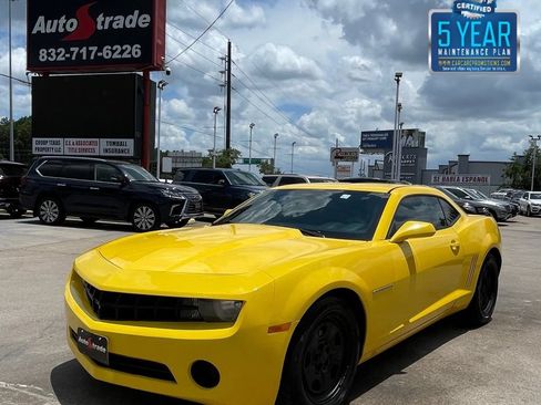 Used 2012 Chevrolet Camaro LS RWD image 1