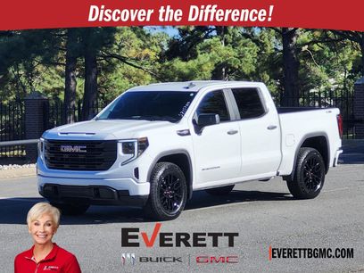 Certified 2025 GMC Sierra 1500 Pro w/ Graphite Edition