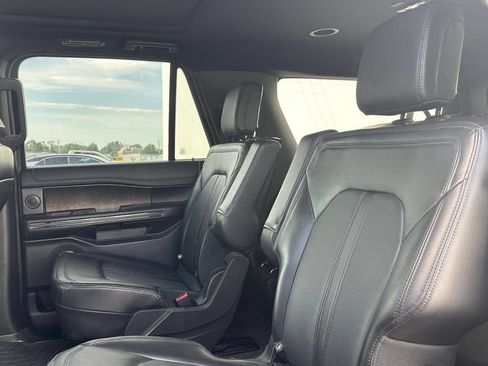 Used 2021 Ford Expedition Max Limited AWD/4WD image 16