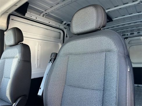 New 2024 RAM ProMaster 3500 w/ Quick Order Package 22G SLT image 11