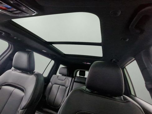 New 2025 Jeep Grand Cherokee L Limited image 21