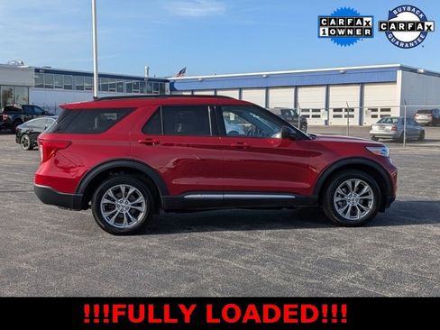 Used 2023 Ford Explorer XLT w/ Equipment Group 202A image 9