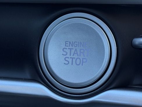 New 2026 Hyundai Tucson Blue SE image 16