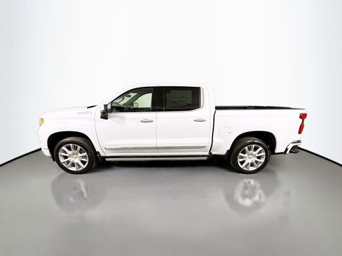 New 2026 Chevrolet Silverado 1500 High Country w/ High Country Premium Package AWD/4WD image 4
