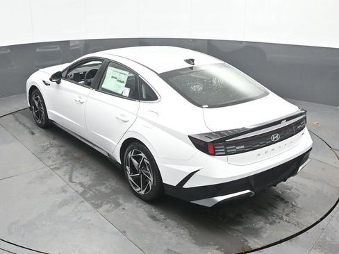 New 2026 Hyundai Sonata SEL AWD/4WD image 19