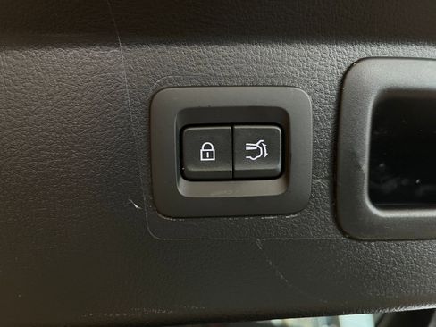 Used 2025 MAZDA CX-50 2.5 Hybrid w/ Premium Plus Pkg image 23