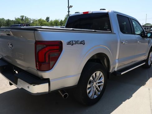 Used 2025 Ford F150 Lariat w/ Equipment Group 501A Mid AWD/4WD image 5