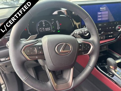 Used 2025 Lexus NX 300h AWD w/ Luxury Package image 27
