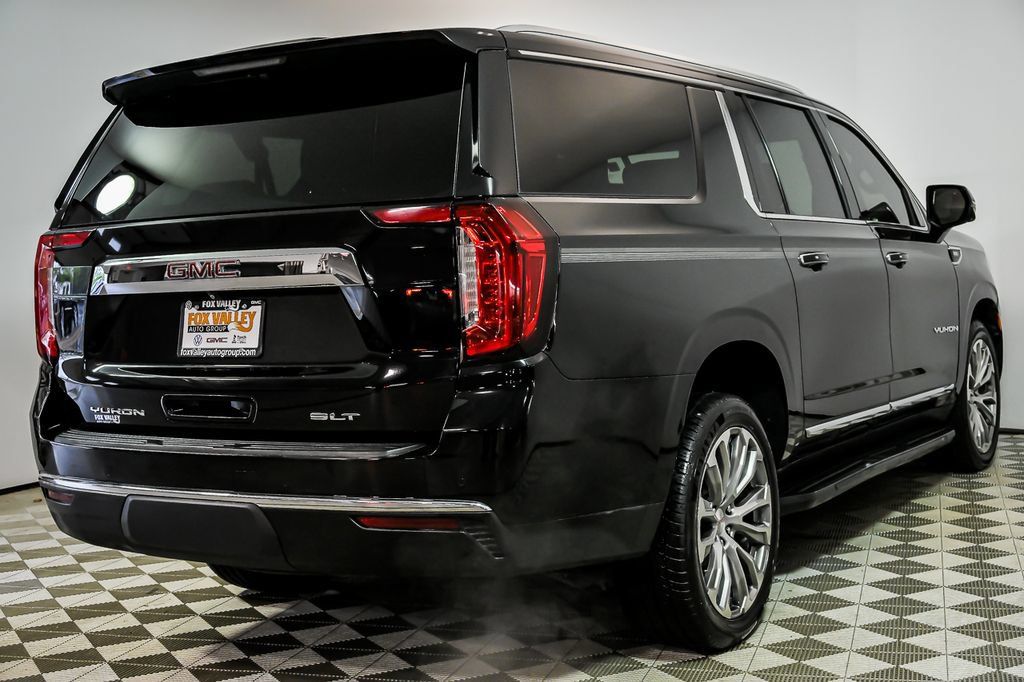 Used 2022 GMC Yukon XL SLT w/ SLT Premium Package AWD/4WD image 8