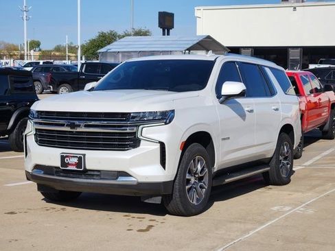 Used 2022 Chevrolet Tahoe LT w/ Luxury Package image 12