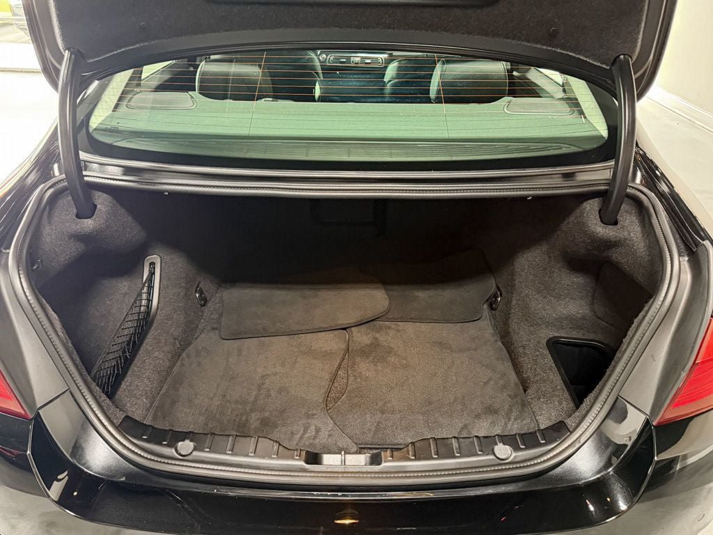 Used 2012 BMW 528i xDrive Sedan AWD/4WD image 43