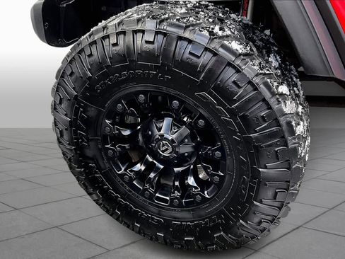 Used 2021 Jeep Wrangler Unlimited Rubicon w/ Dual Top Group image 10