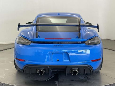 Certified 2025 Porsche 718 Cayman GT4 RS RWD image 6