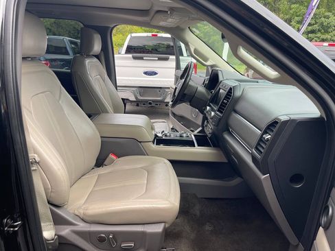 Used 2018 Ford Expedition Max Limited w/ Equipment Group 302A AWD/4WD image 37