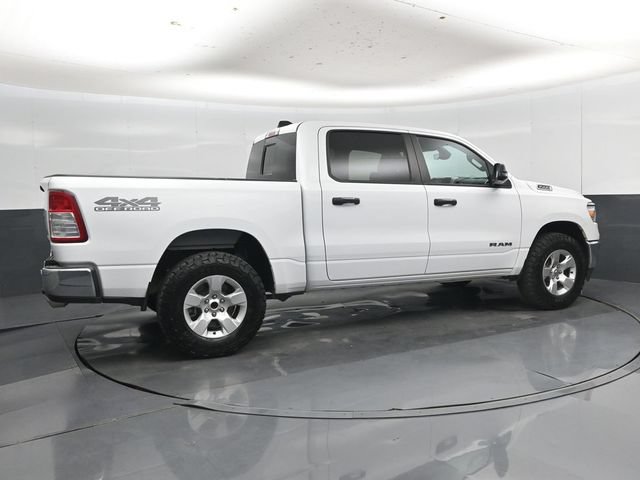 Used 2024 RAM 1500 Big Horn AWD/4WD image 3