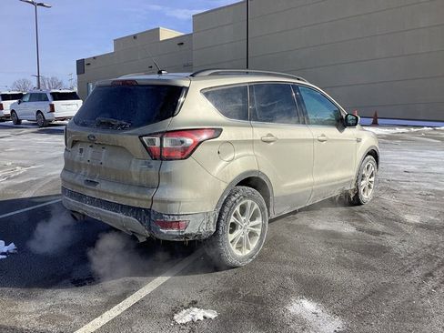 Used 2018 Ford Escape SE image 7