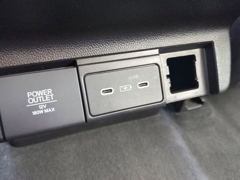 Used 2025 Acura MDX SH-AWD image 17