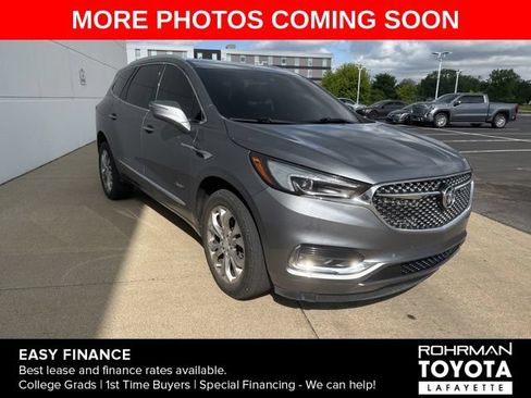 Used 2020 Buick Enclave Avenir w/ Avenir Technology Package AWD/4WD image 3