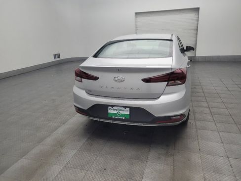 Used 2019 Hyundai Elantra SE w/ Cargo Package FWD image 7