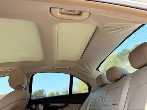 Used 2015 Mercedes-Benz C 300 4MATIC Sedan image 32