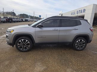 Used 2022 Jeep Compass Limited video 2