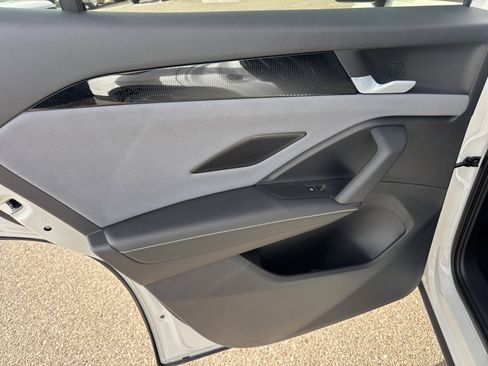 New 2026 Volkswagen Tiguan SE image 18