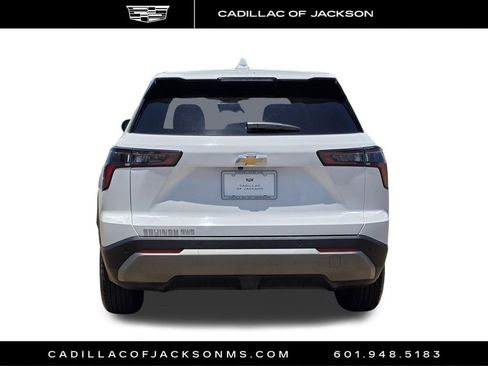 Used 2026 Chevrolet Equinox LT AWD/4WD image 6