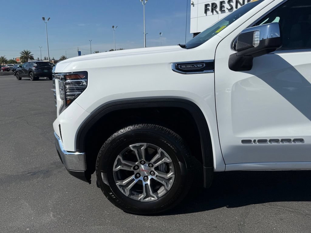 Used 2025 GMC Sierra 1500 SLT AWD/4WD image 6