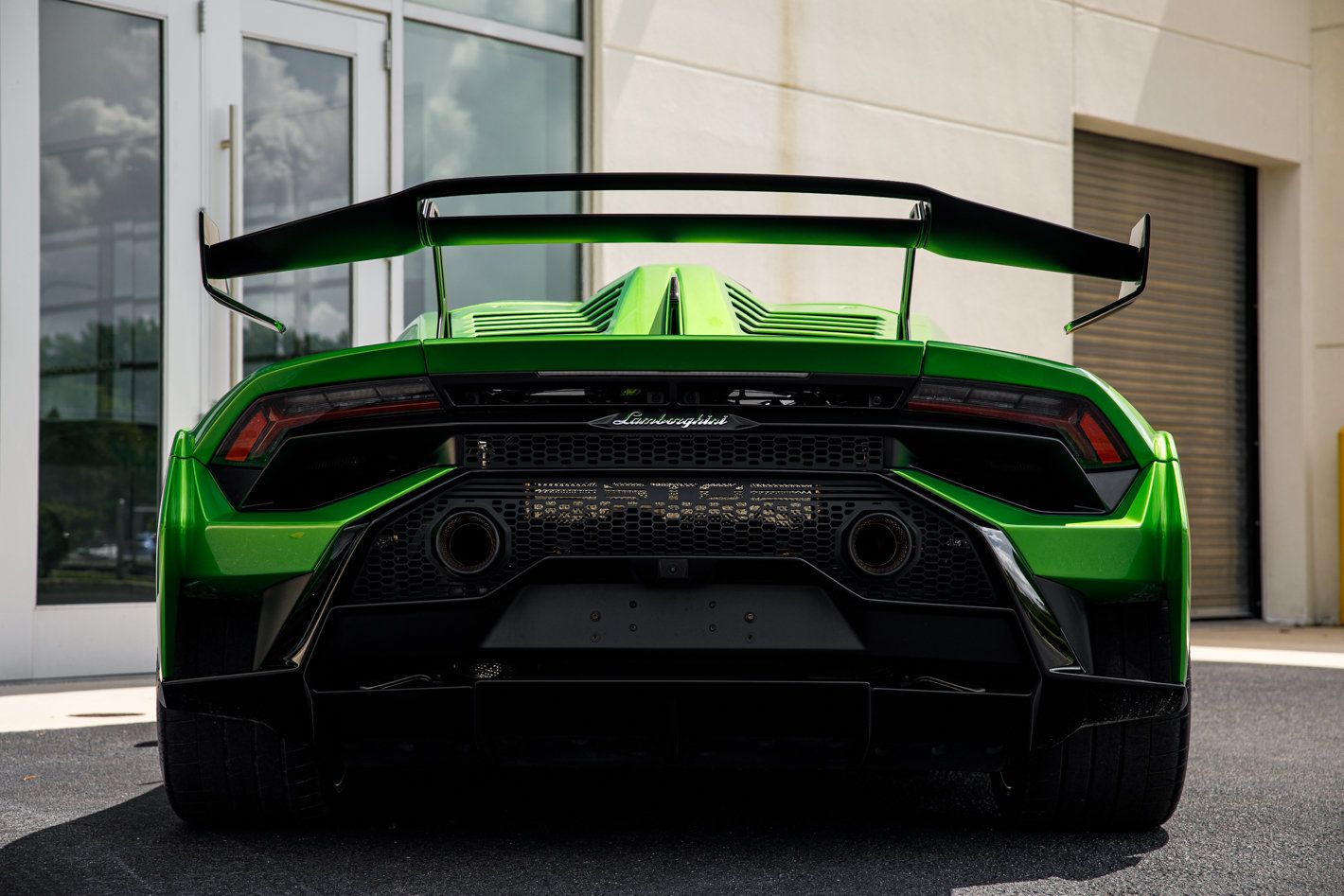 Used 2023 Lamborghini Huracan STO RWD image 20