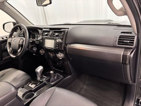 Used 2019 Toyota 4Runner TRD Off-Road Premium image 16