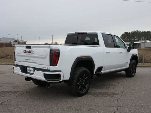 New 2026 GMC Sierra 2500 AT4 image 20