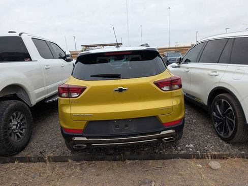 Used 2023 Chevrolet TrailBlazer ACTIV w/ Sun and Liftgate Package FWD image 6