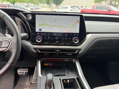 Used 2025 Lexus TX 500h AWD w/ Technology Package image 14