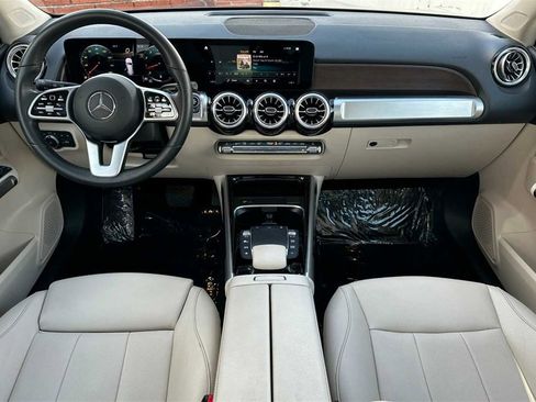 Certified 2022 Mercedes-Benz GLB 250 image 16