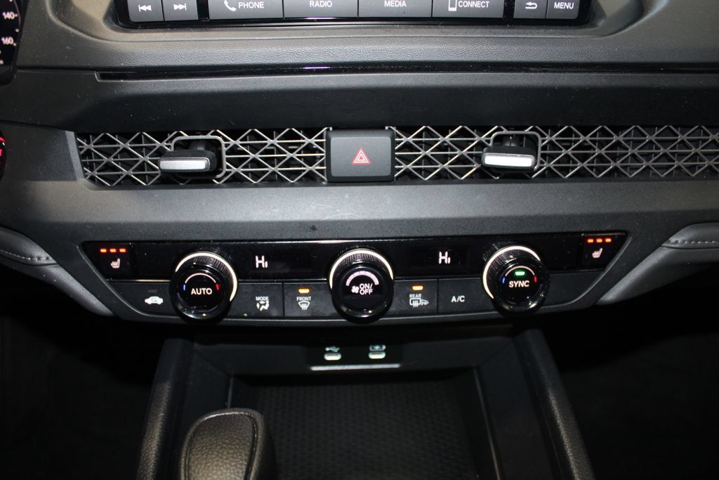 Certified 2025 Honda Accord SE image 15