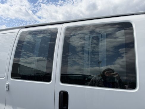New 2026 Chevrolet Express 3500 Extended RWD image 23