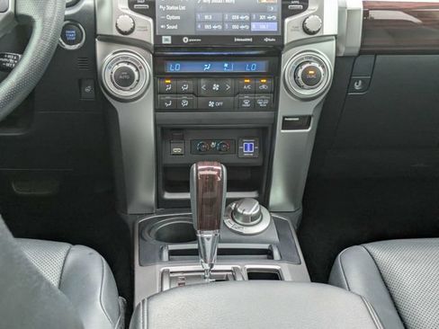 Used 2023 Toyota 4Runner Limited AWD/4WD image 19