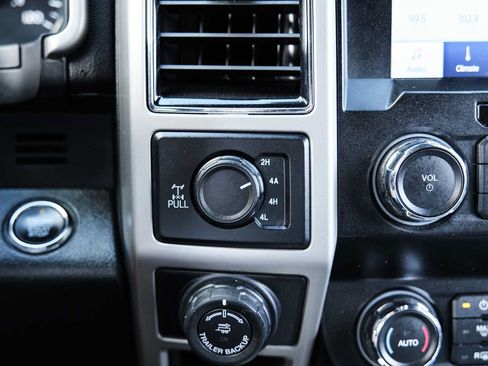 Used 2020 Ford F150 Lariat AWD/4WD image 45