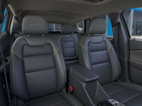 New 2026 Chevrolet Trax ACTIV w/ Sunroof Package image 16