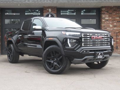 Used 2023 GMC Canyon Denali w/ Denali Black Edition
