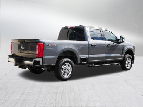 Used 2026 Ford F250 XLT AWD/4WD image 7