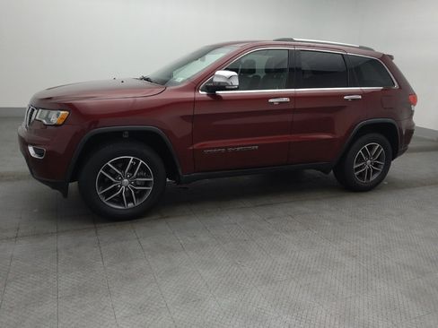 Used 2018 Jeep Grand Cherokee Limited w/ Trailer Tow Group IV RWD image 2