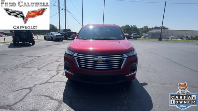 Used 2023 Chevrolet Traverse Premier FWD image 3