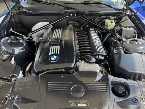 Used 2007 BMW Z4 3.0i image 17