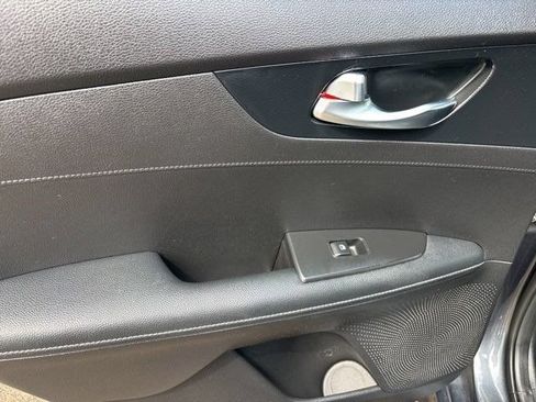 Used 2024 Kia Forte GT-Line FWD image 32