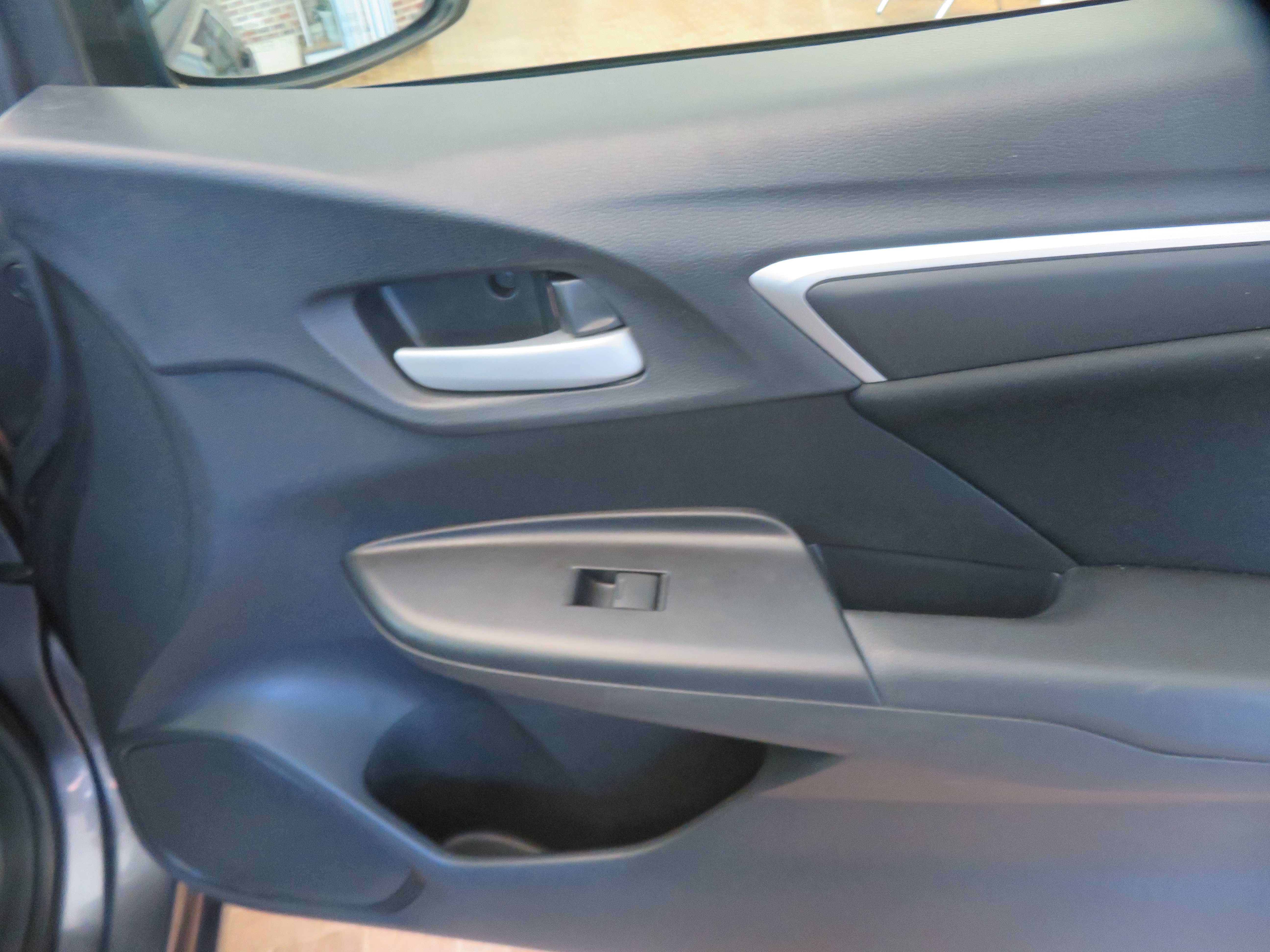 Used 2019 Honda Fit LX image 24