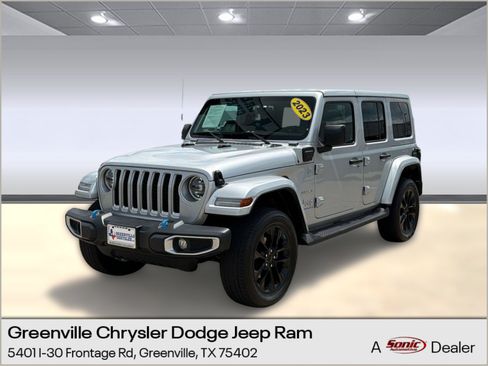 Used 2023 Jeep Wrangler Unlimited Sahara w/ Cold Weather Group AWD/4WD image 1