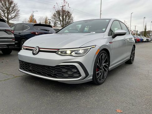 Used 2022 Volkswagen GTI Autobahn image 3